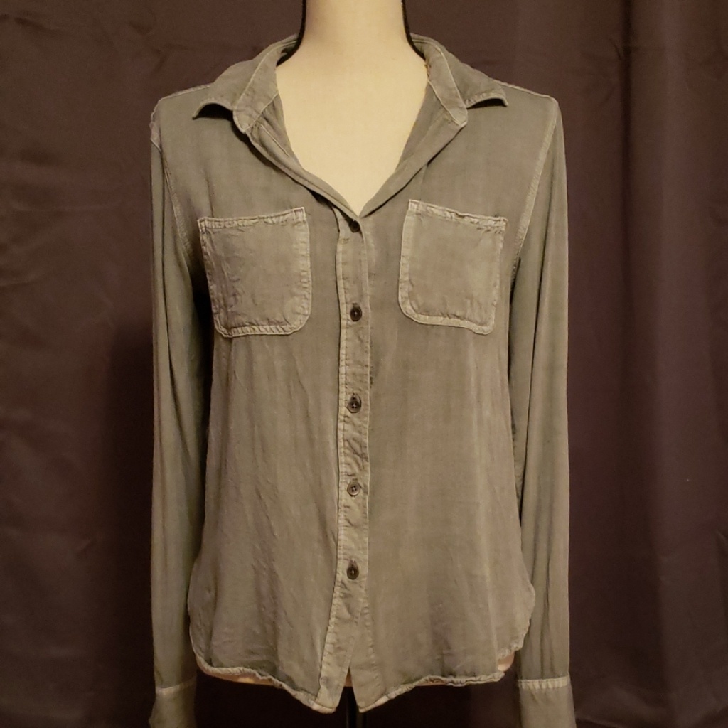 Rock & Republic Button Down Shirt